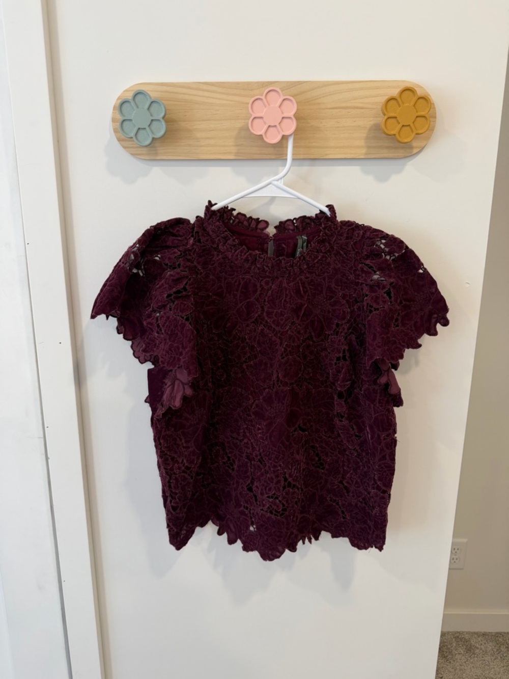 Anthropologie  Lace Flutter Sleeve in Burgandy NWT